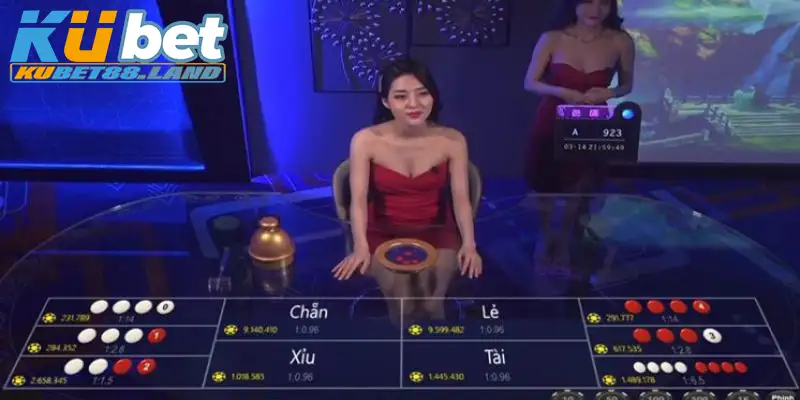 Gương mặt xinh đẹp của MC Kina tại Kubet